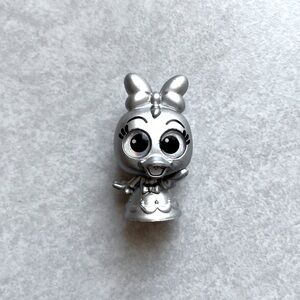 Doorables - Disney 100 Daisy Duck
